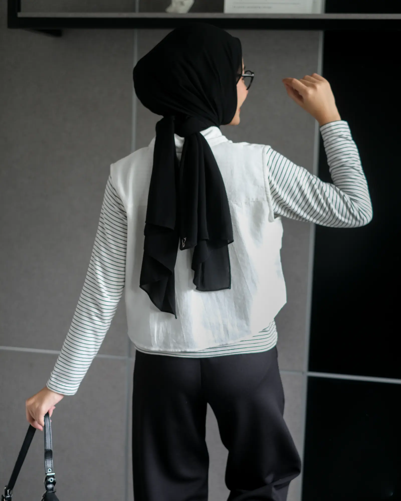 Venecia Set Kode 3960 Broken White