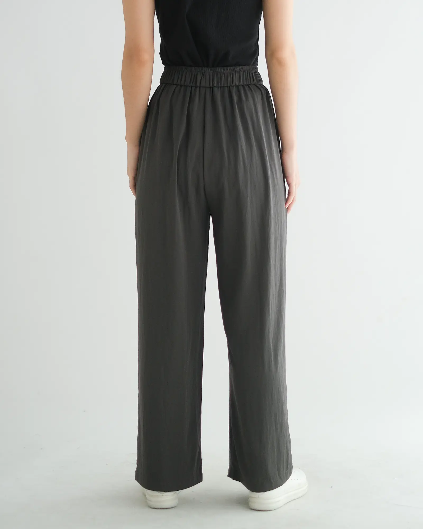 Yemelia Cullote Pants Kode 3051 Dark Grey - Image 3