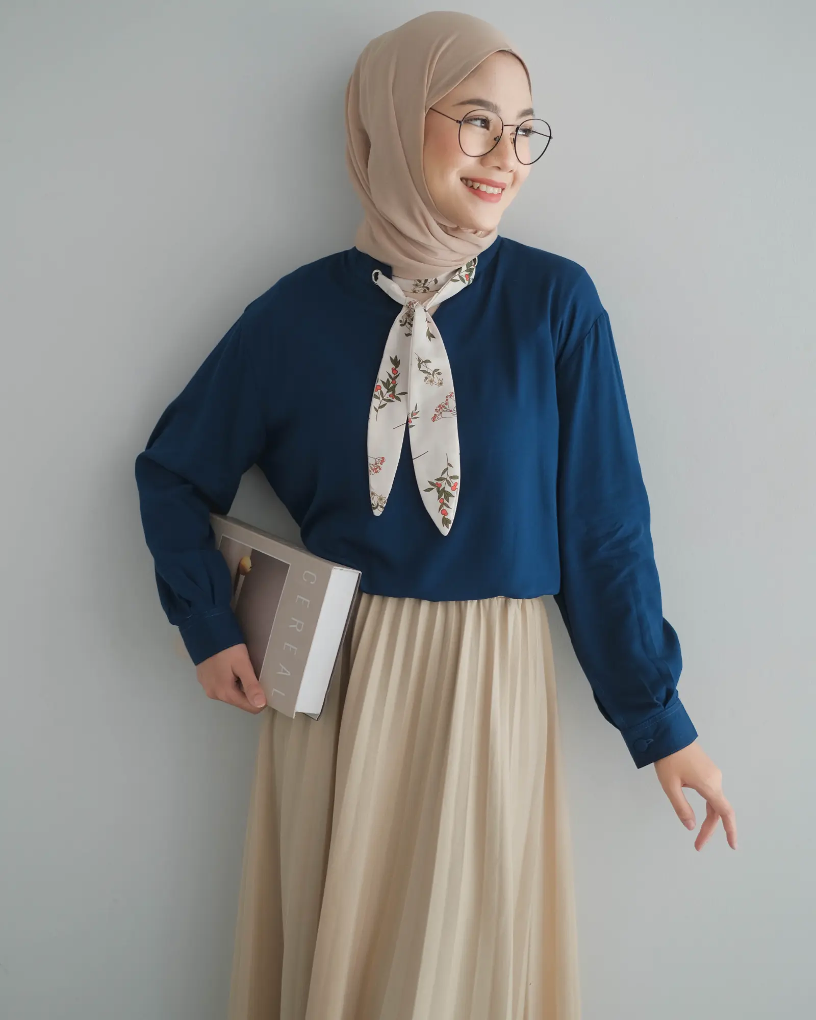 Abigail Blouse Emerald Blue