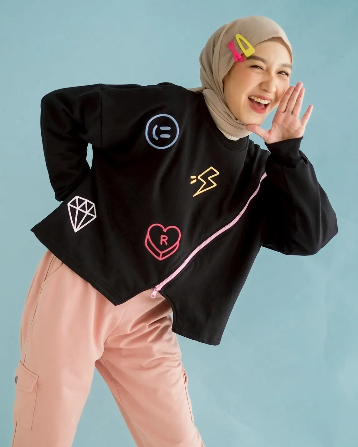 Lexi Sweater Black - Image 2