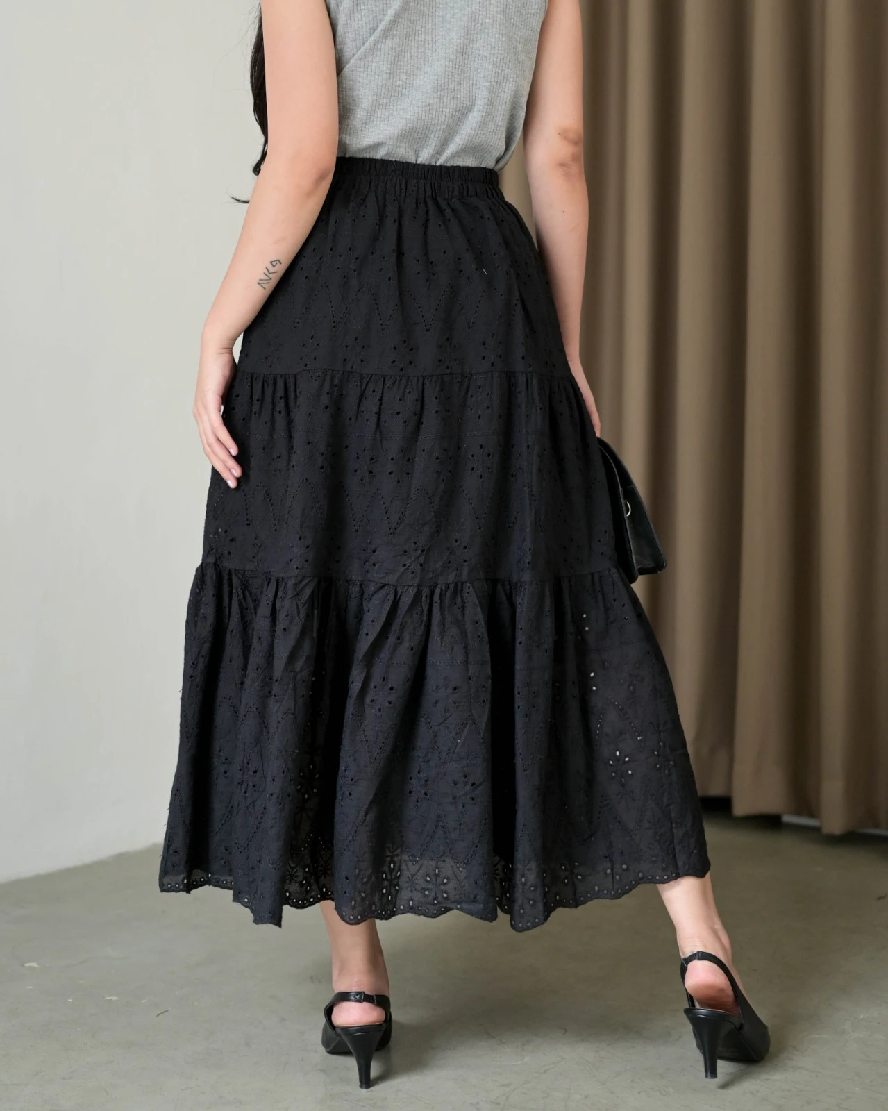 Qaisa Skirt (10)