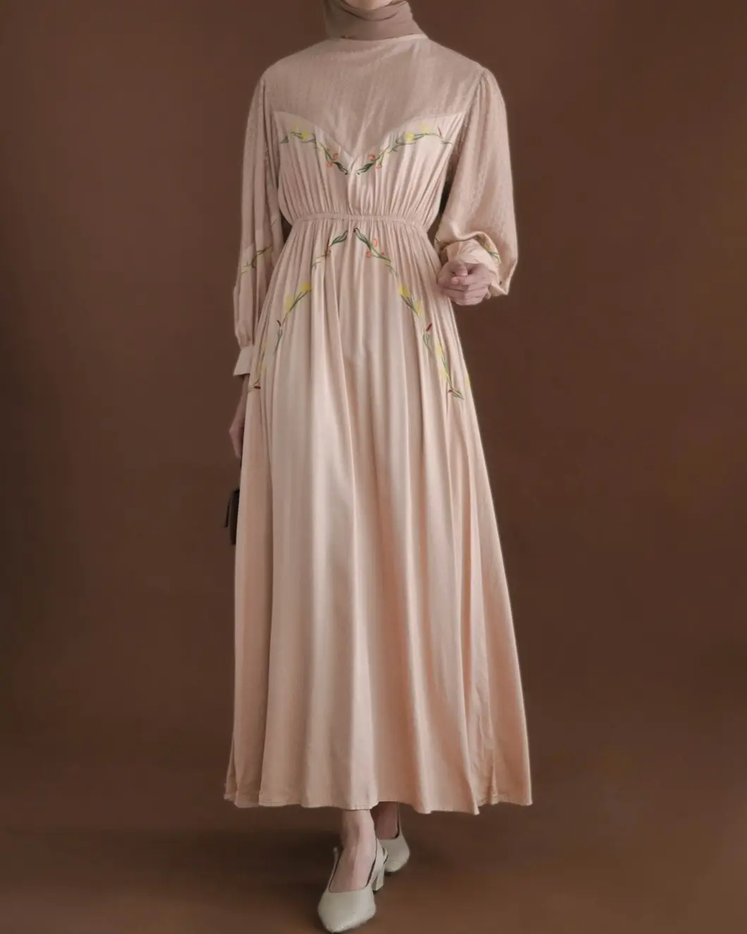 Artema Maxi Dress Cream - Image 2