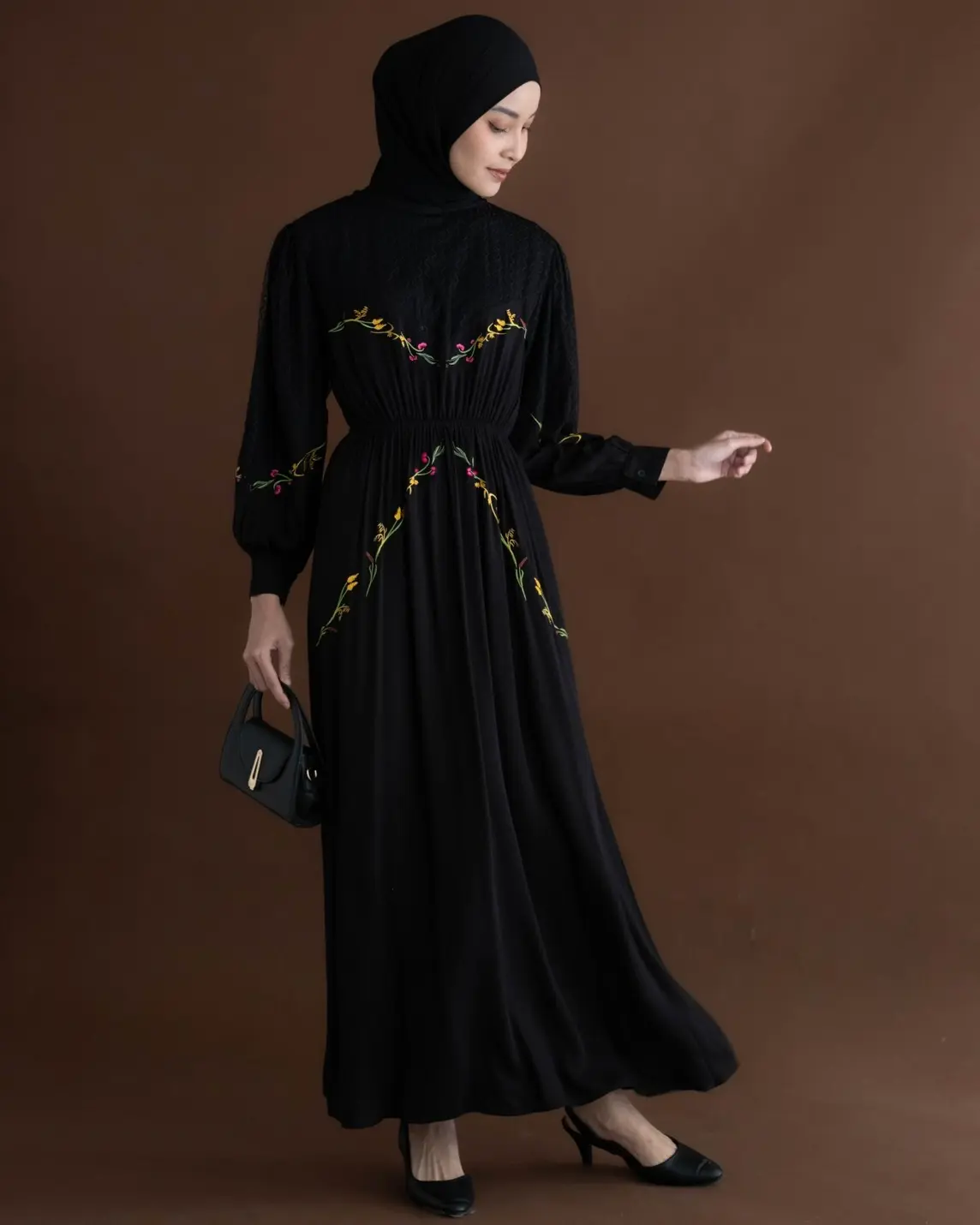 Artema Maxi Dress Black