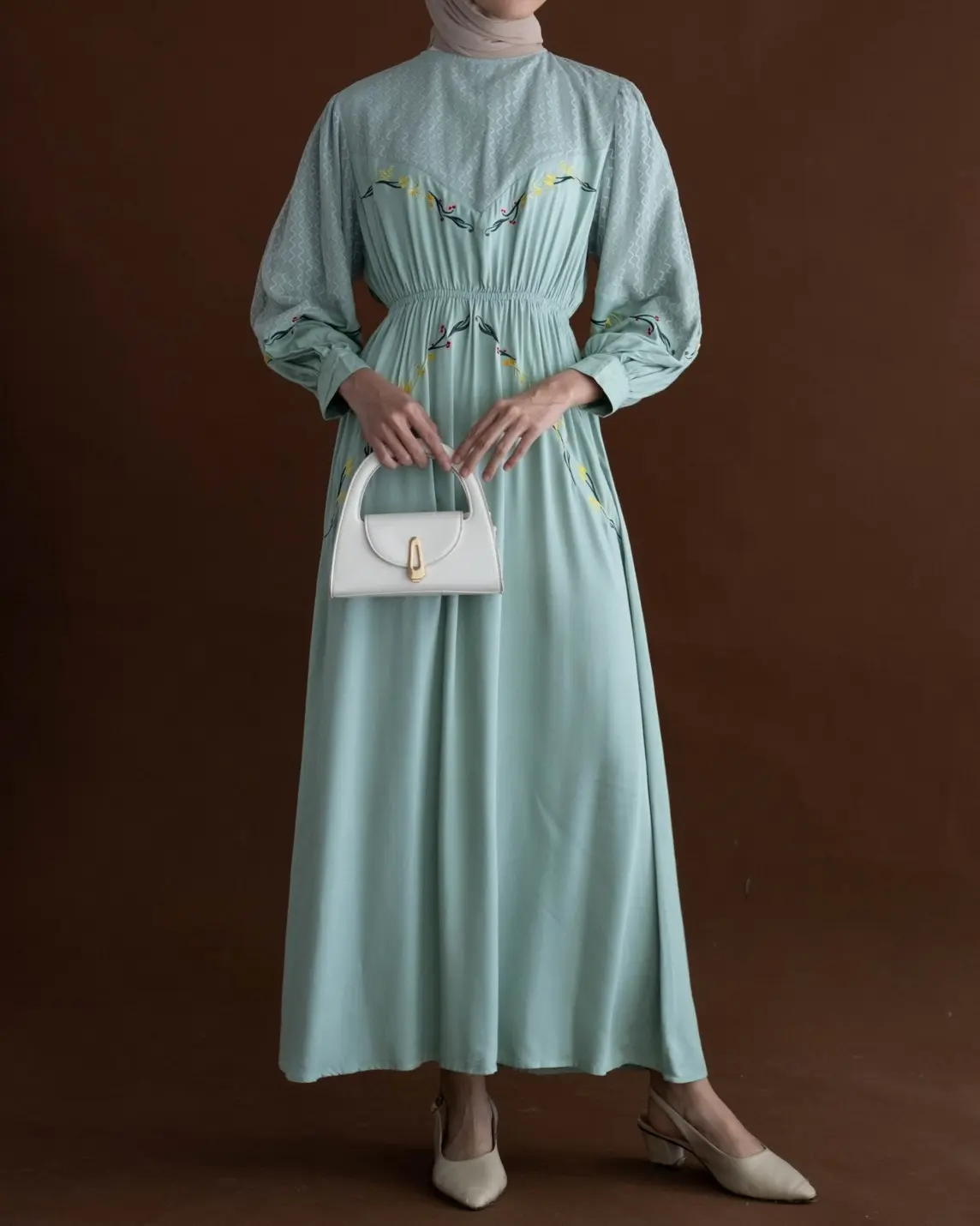 Artema Maxi Dress Matcha - Image 2