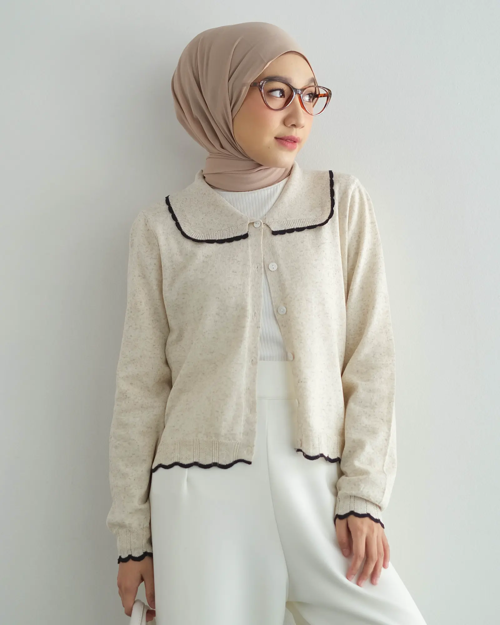 Darinka Cardi Kode 1017-2 Broken White - Image 2