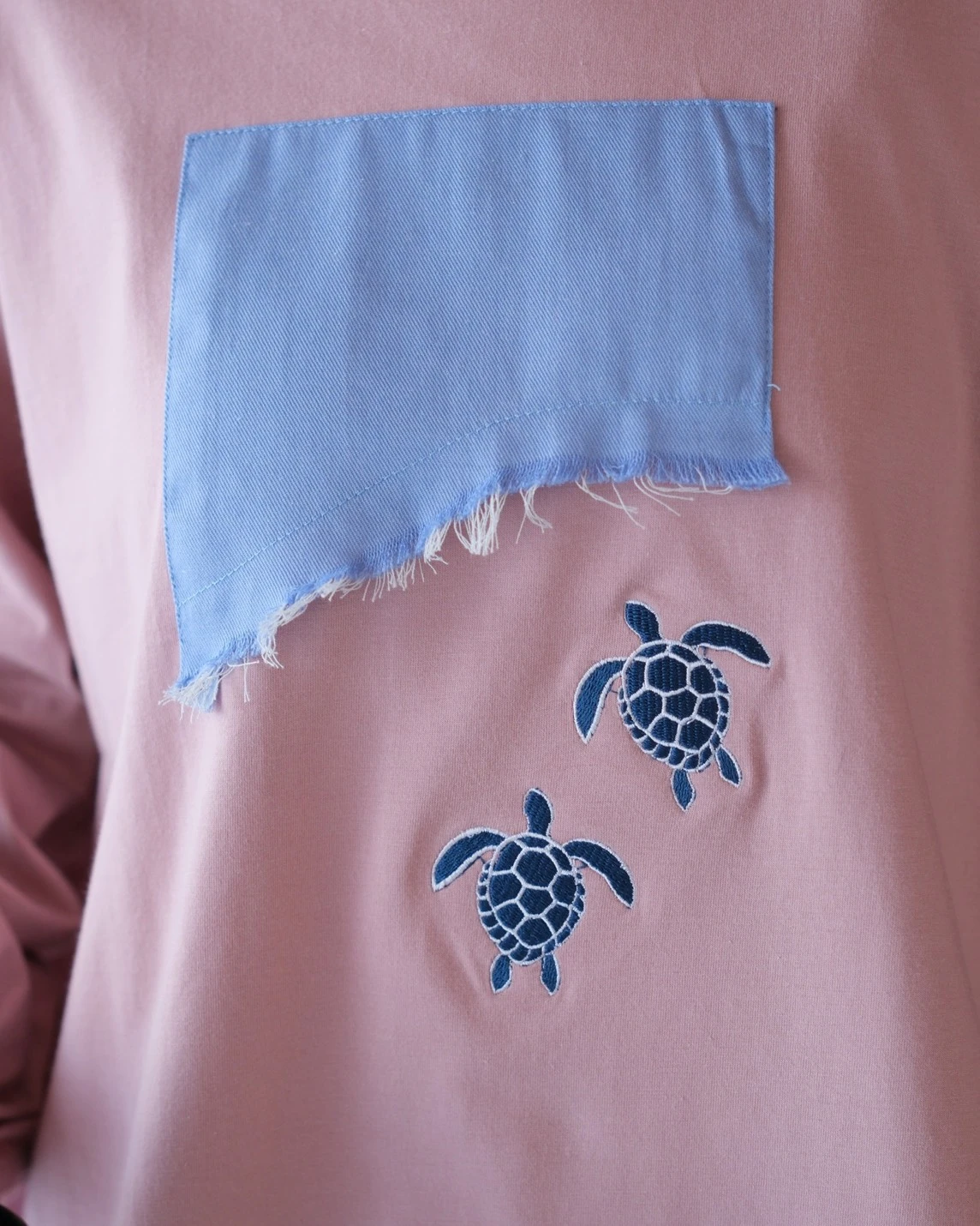 Alternative view of Chelo Longsleeve Dusty Pink