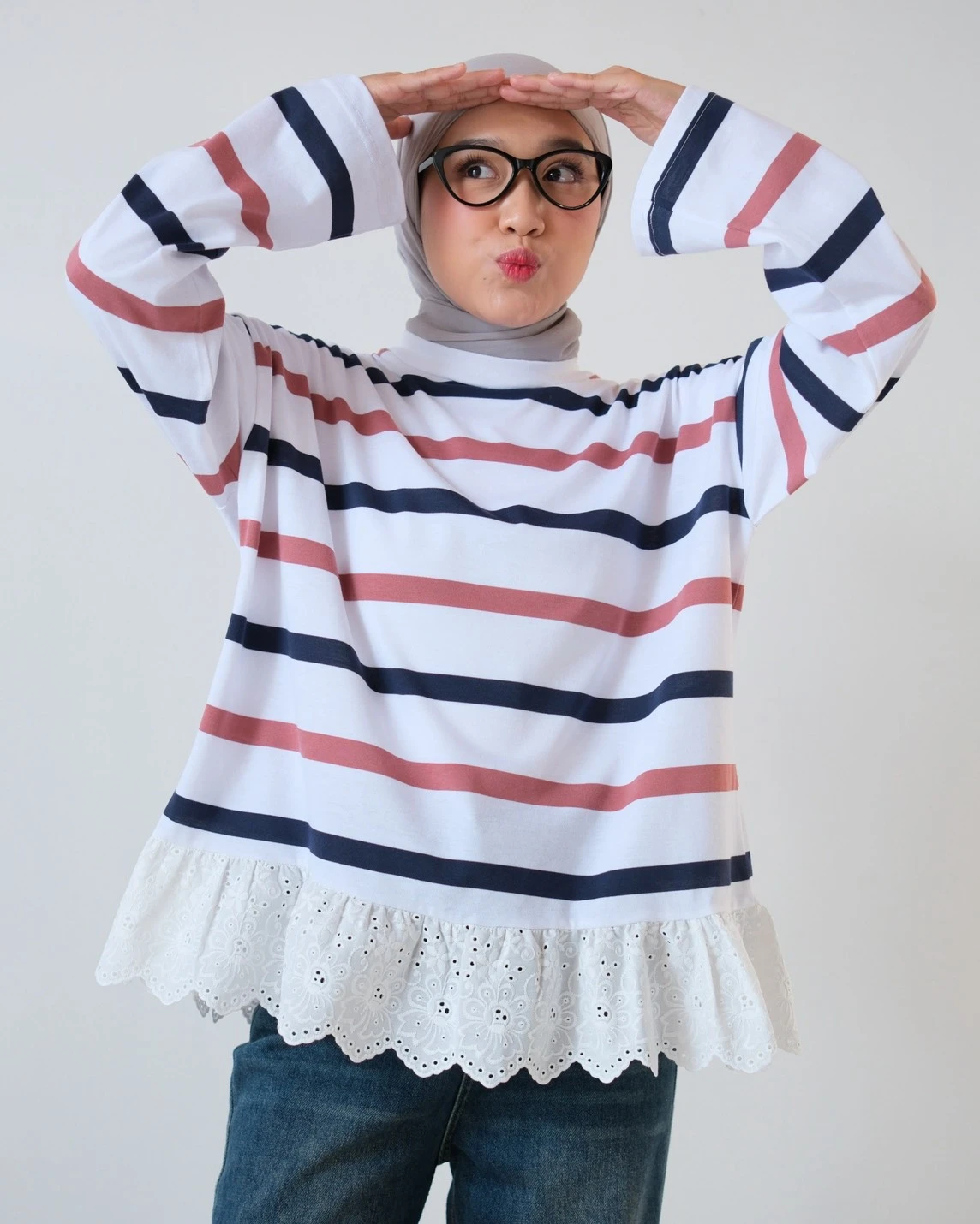 Ohio Longsleeve Pink-Bw-Navy - Image 3