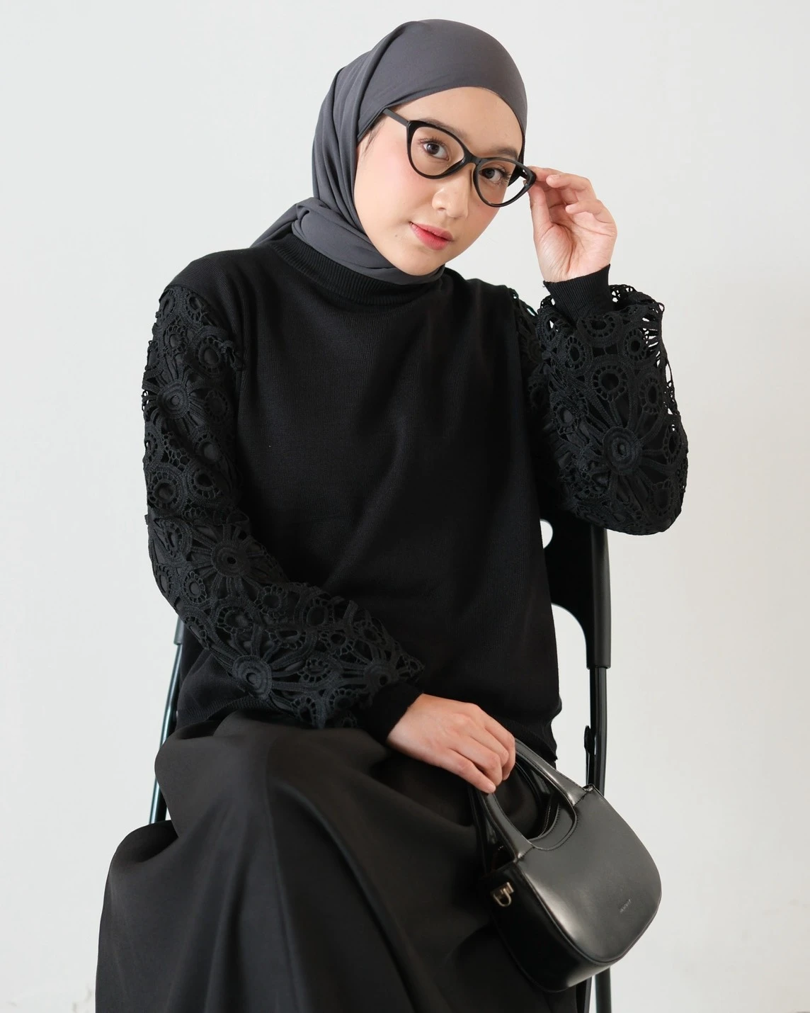 Jola Longsleeve Kode 678N Black