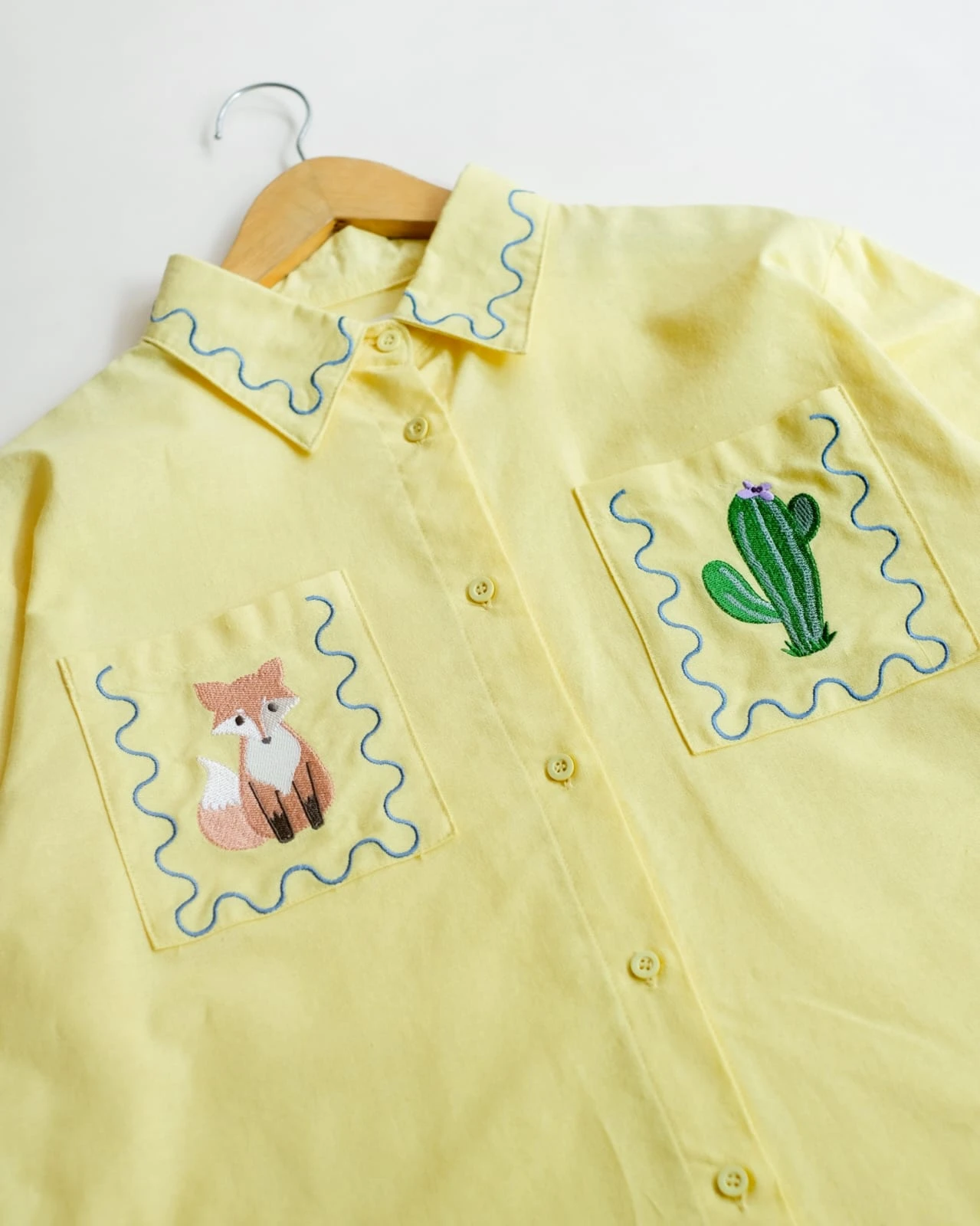 Alternative view of Deshe Shirt Baby Yellow