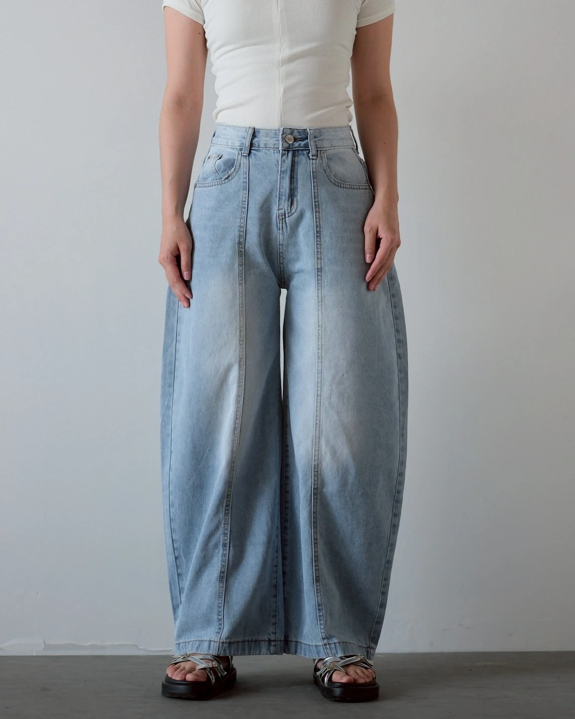 Harlea Barrel Denim Pants Kode 286M Light Blue