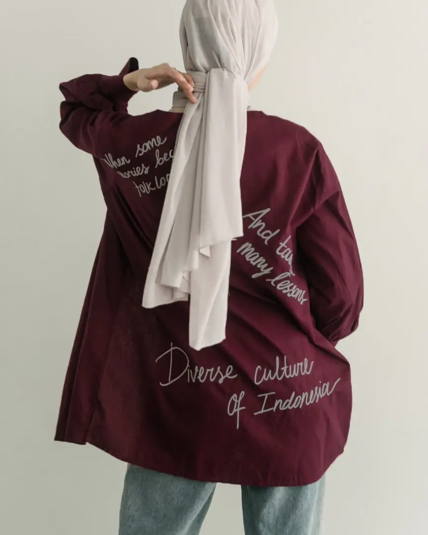 Story Outer Maroon