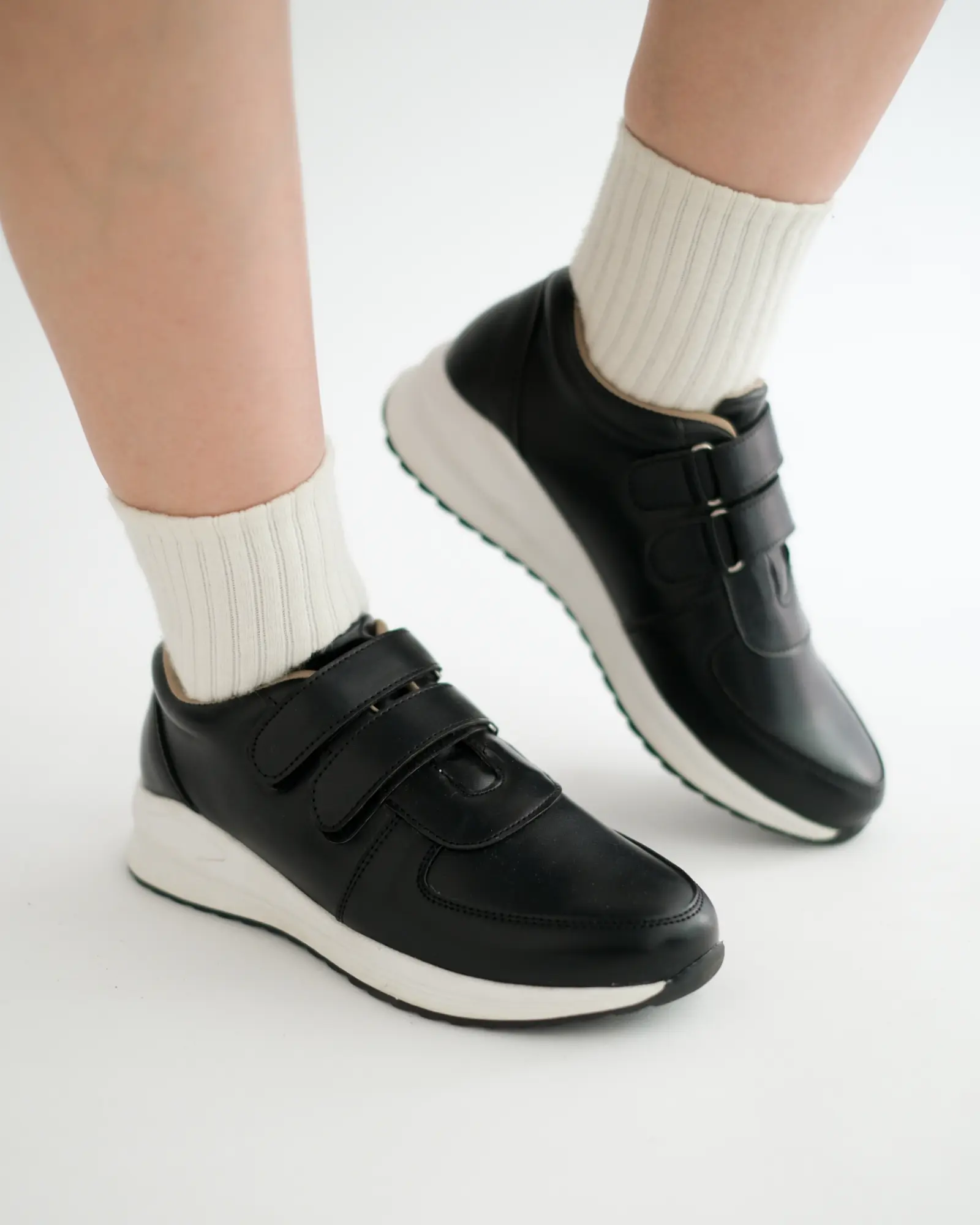 Cora Sneakers Black