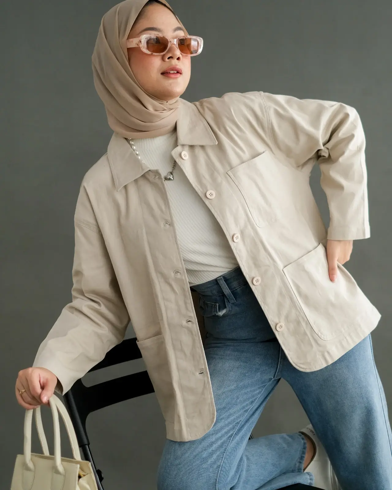 Nakula Jacket Beige - Image 3