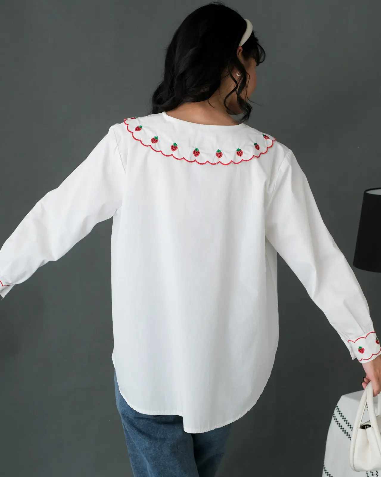 Strawberry Shirt Kode 6650 Broken White - Image 5