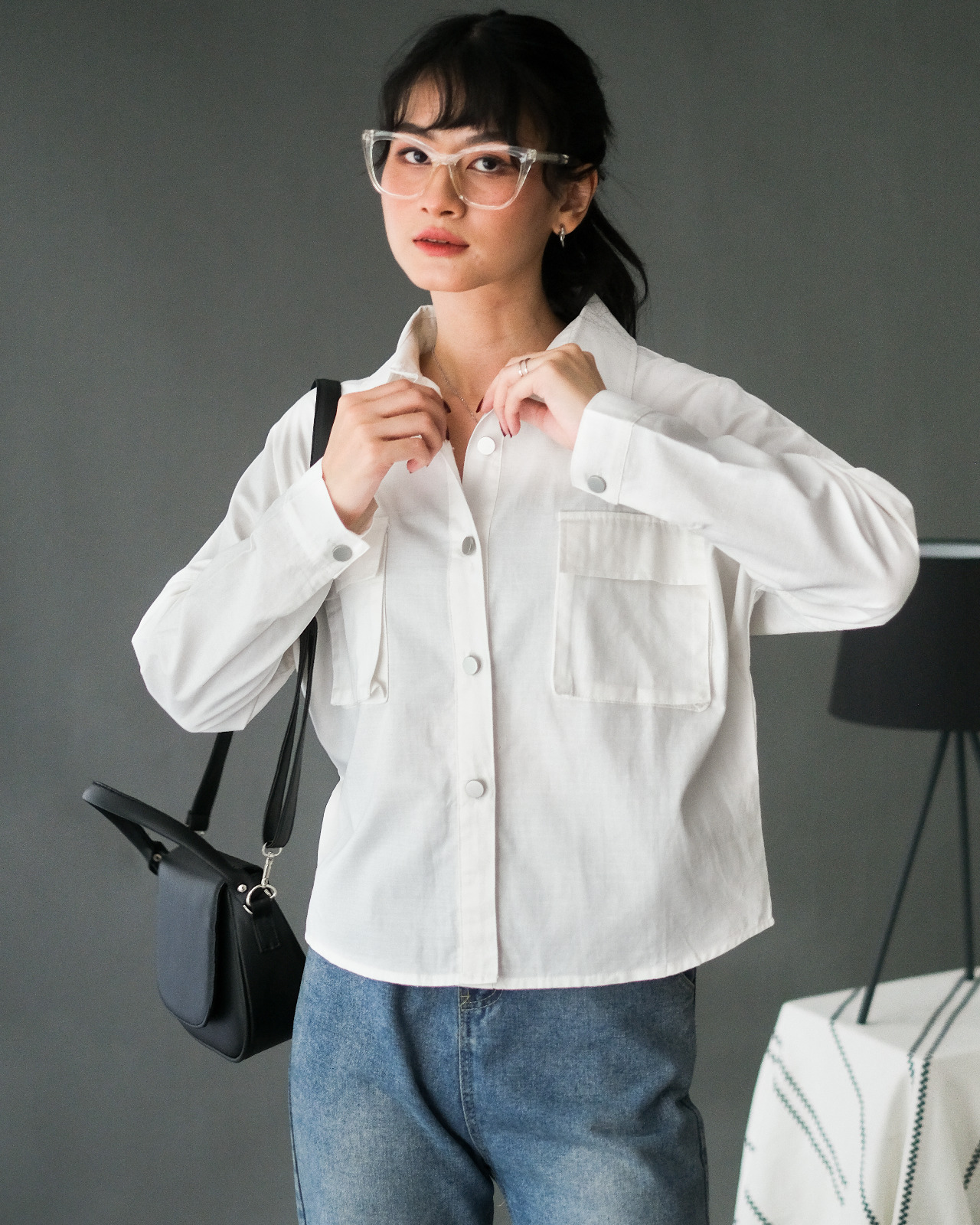 Salmaira Shirt Kode N724 Broken White