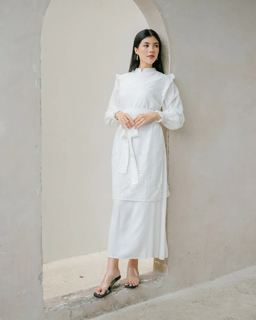 Kanisya Maxi Dress Broken White - Image 6
