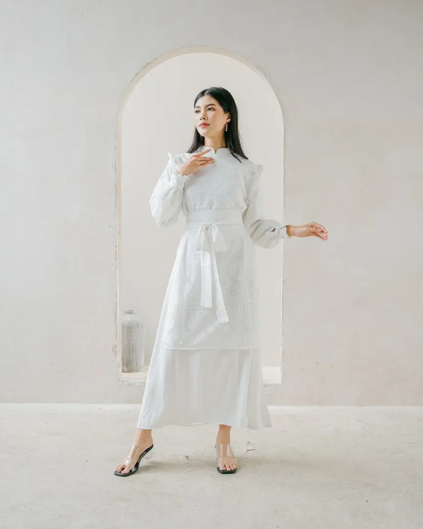 Kanisya Maxi Dress Broken White - Image 3