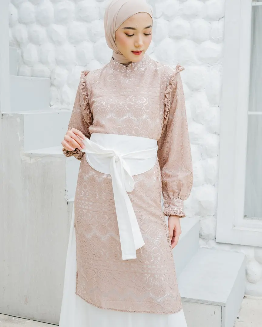 Kanisya Maxi Dress Khaki - Image 5