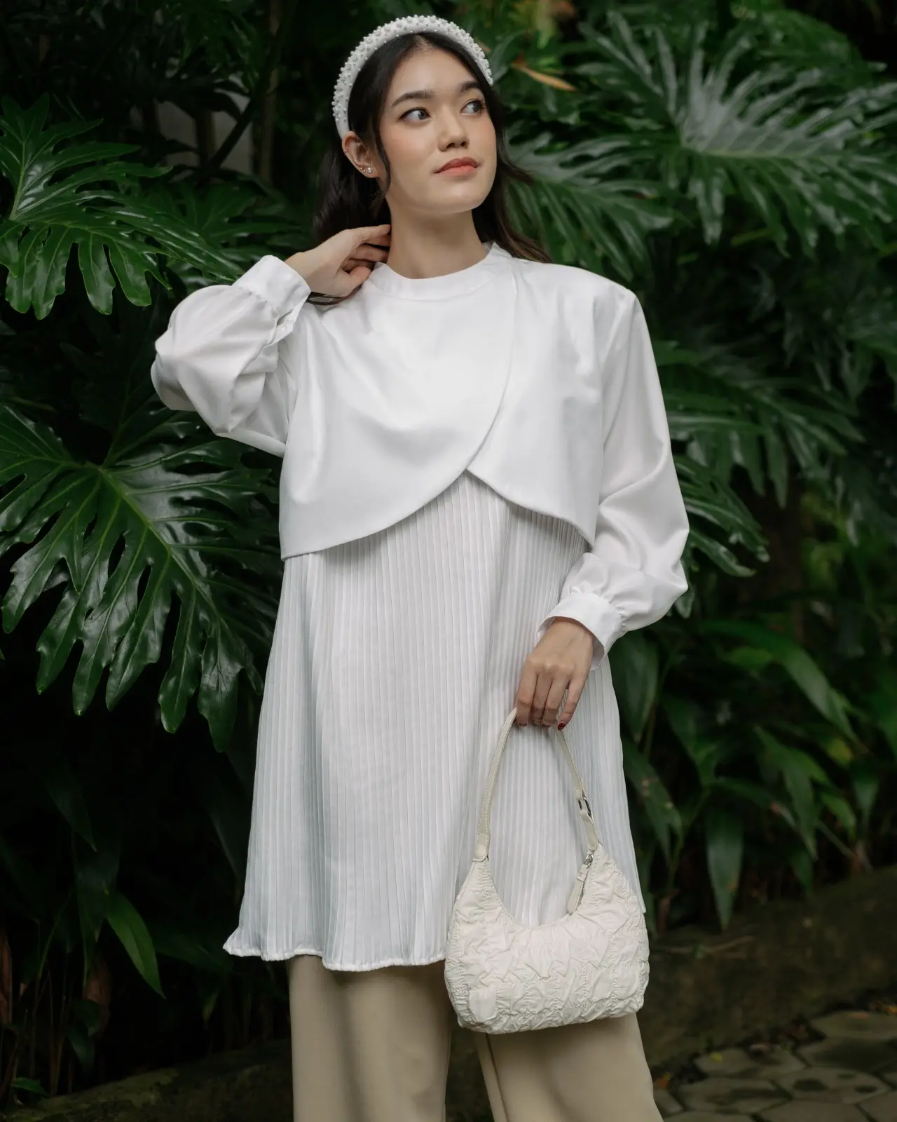 Chelsya Blouse Broken White - Image 2