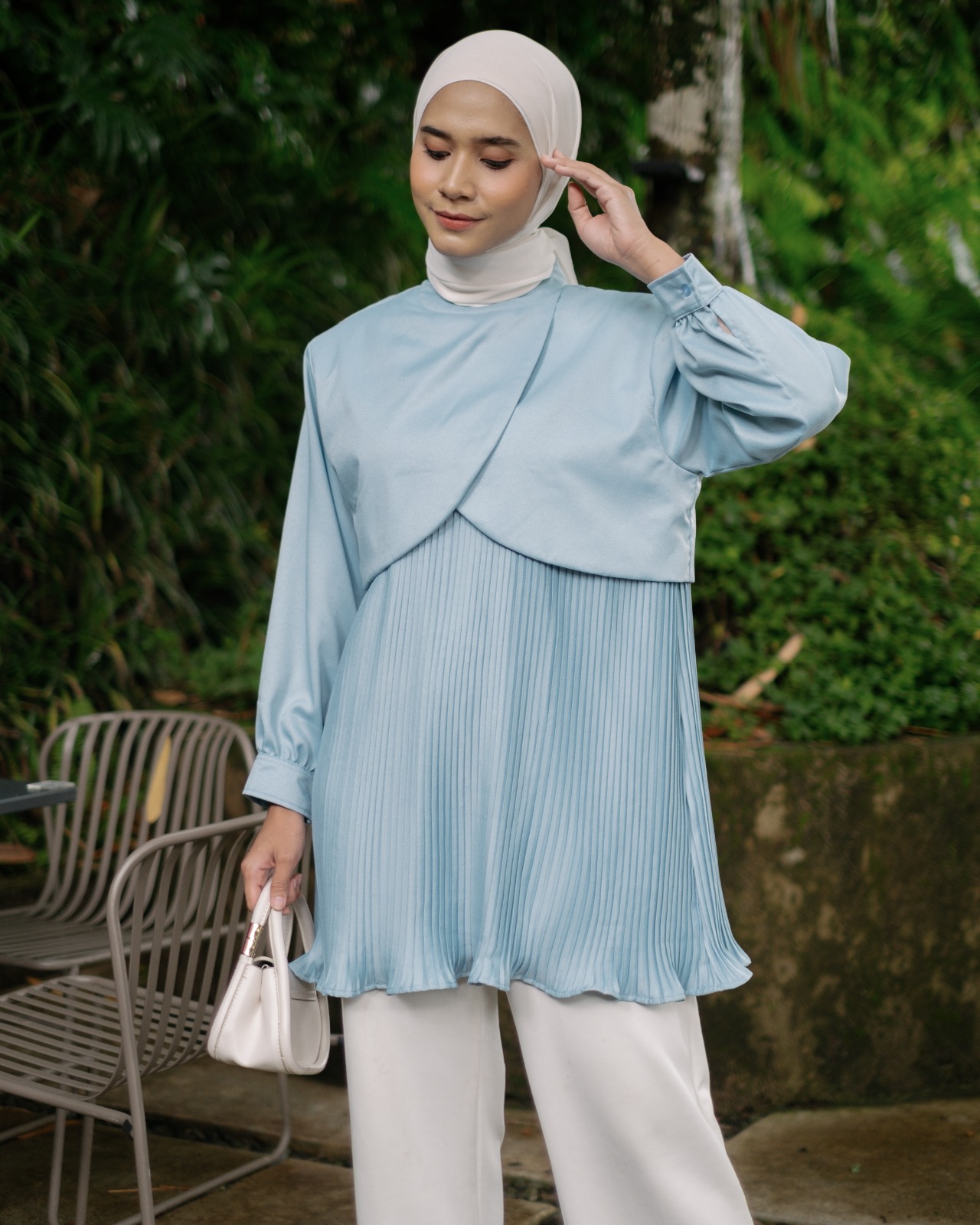 Chelsya Blouse Blue