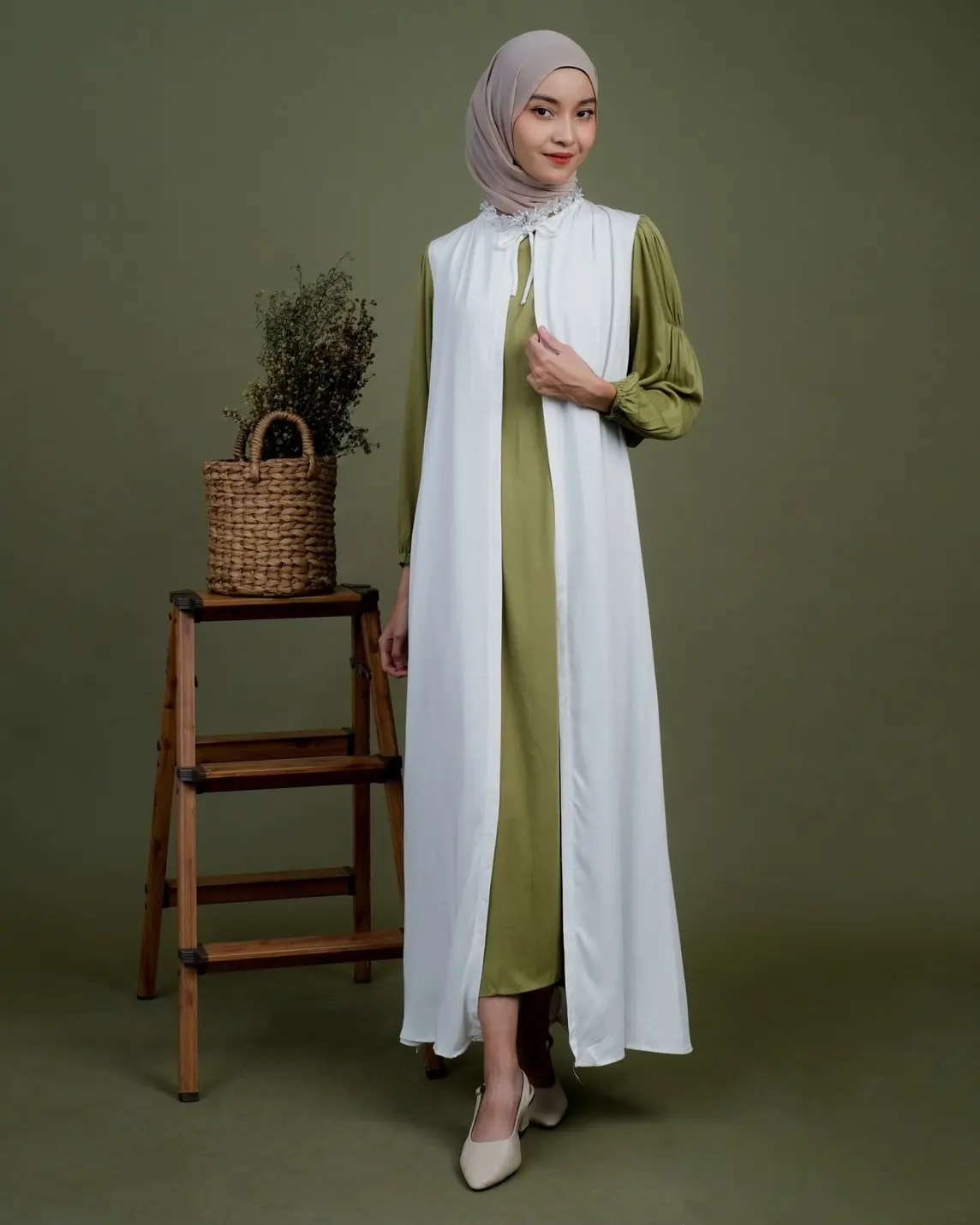 Elodhia Maxi Dress Sage Green