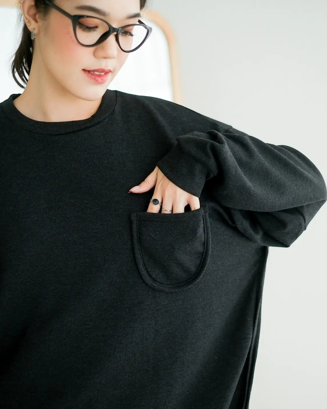 Falyn Longsleeve Kode 4191 Misty Black - Image 2