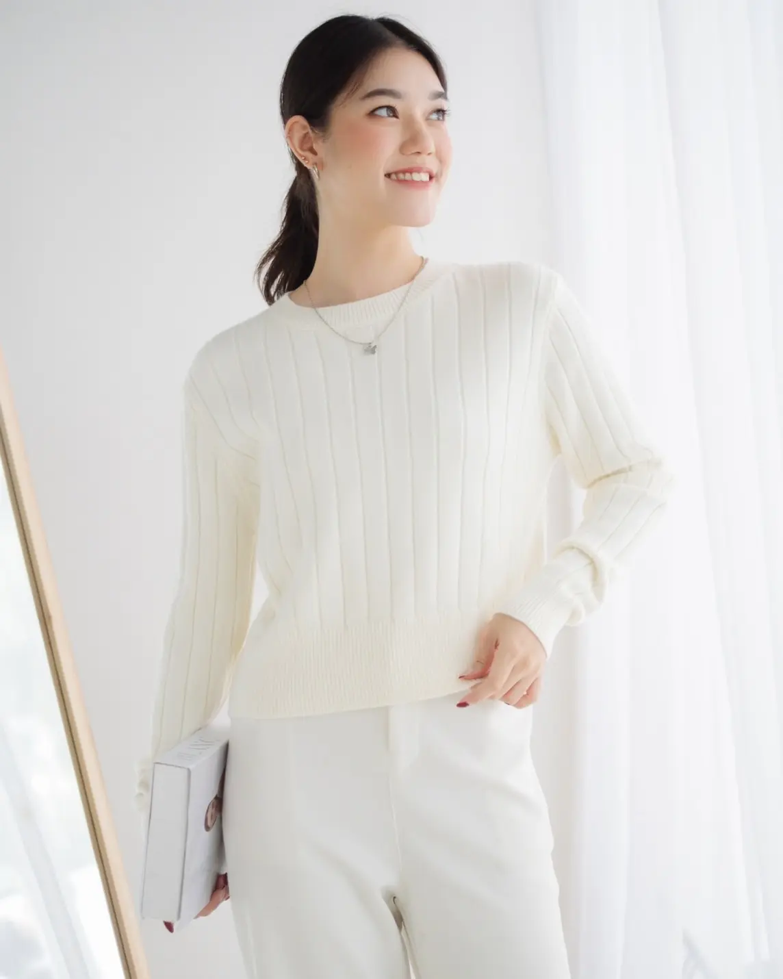 Jenaya Longsleeve Kode 155 Broken White