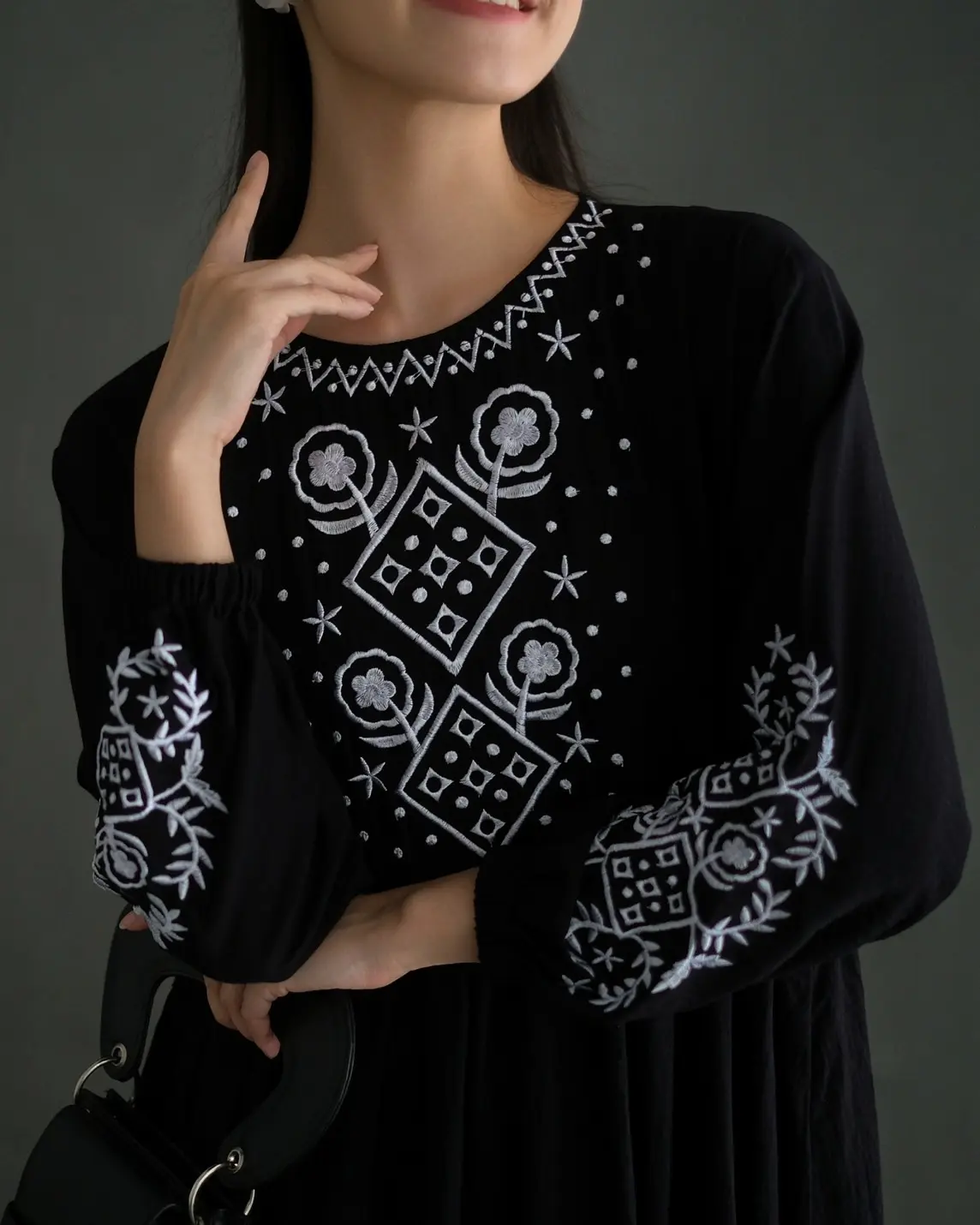 Johaira Maxi Dress Black - Image 2