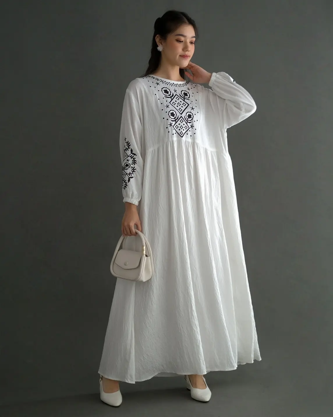Alternative view of Johaira Maxi Dress Broken White