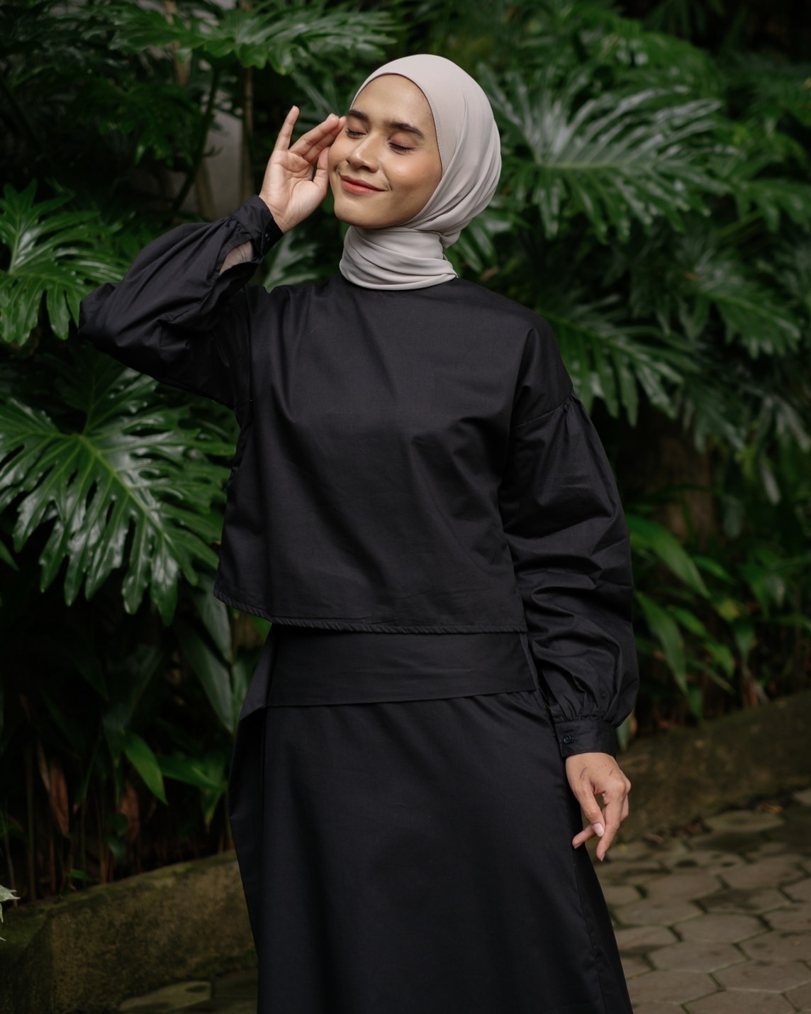 Nasha Set Black - Image 2