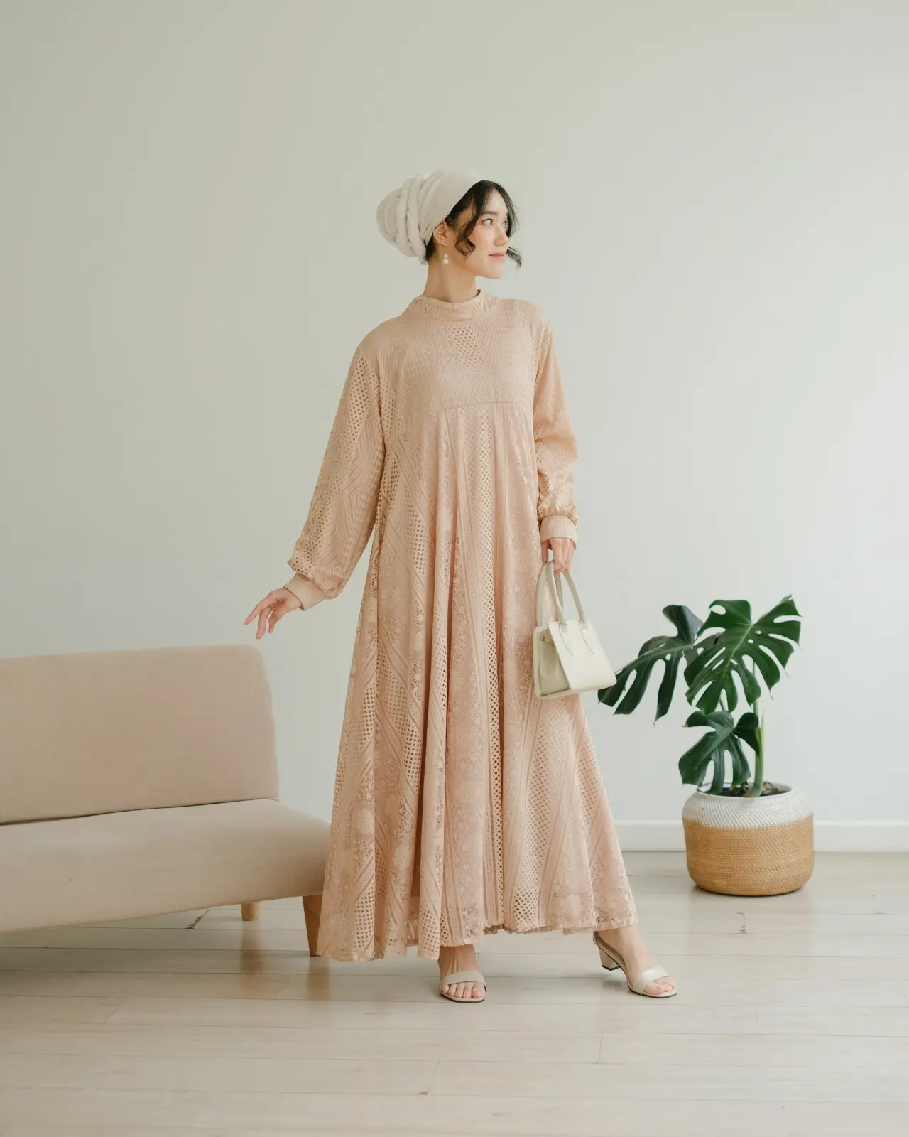 Orlina Maxi Dress Khaki - Image 2