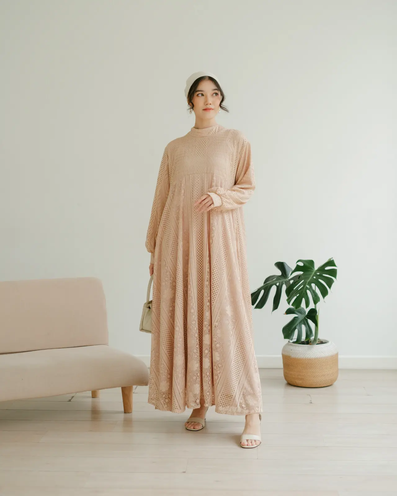 Orlina Maxi Dress Khaki - Image 3