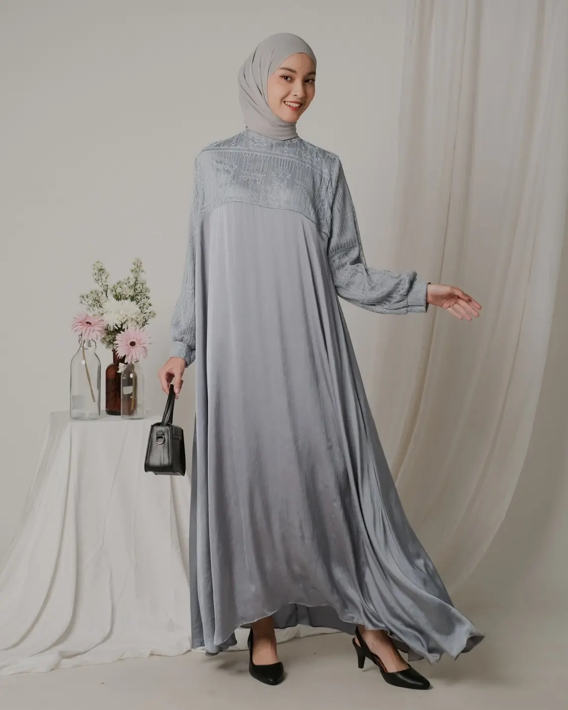 Quenisha Maxi Dress Grey