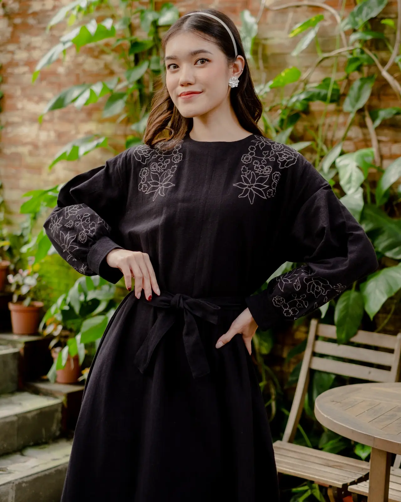 Salvana Maxi Dress Black - Image 2