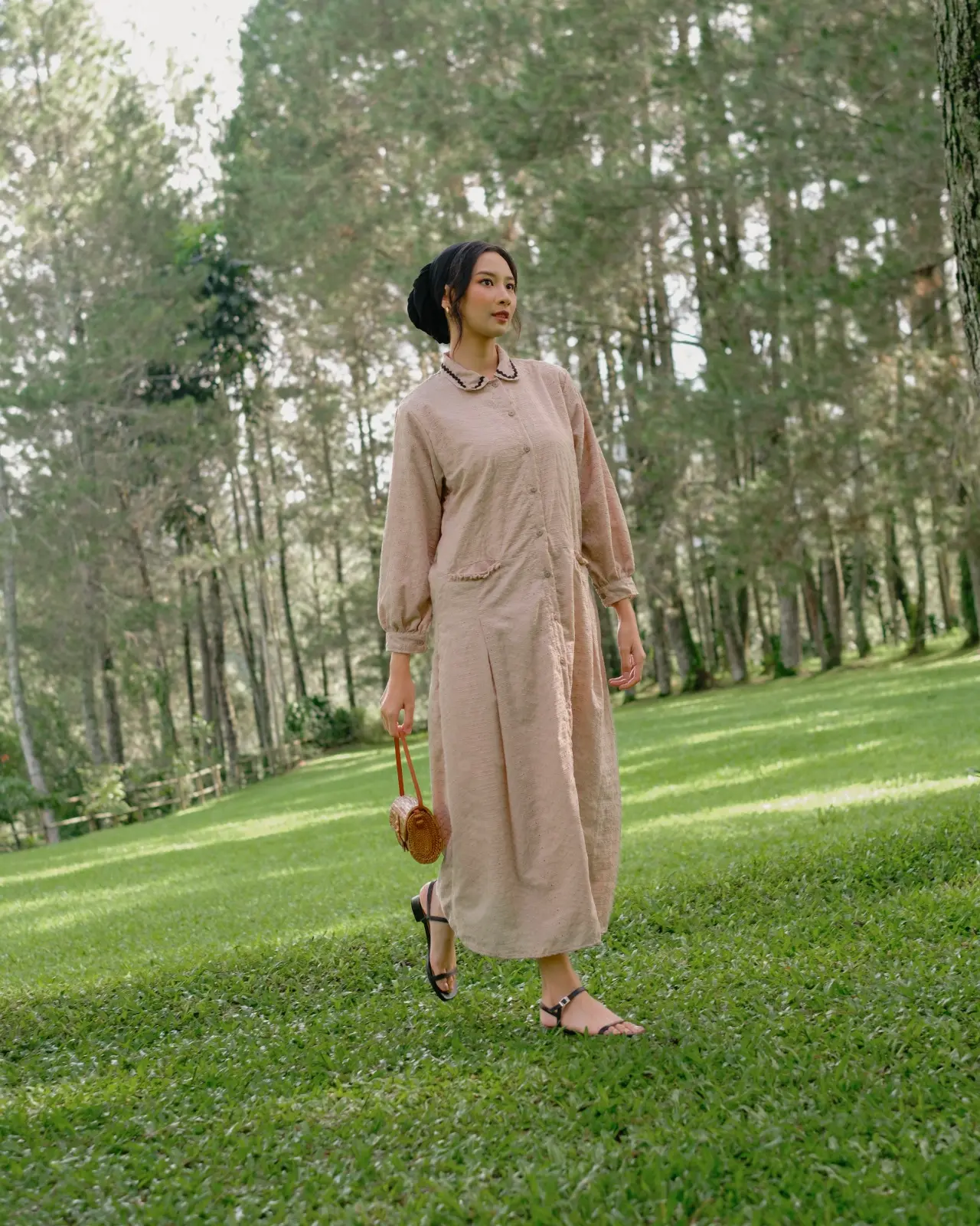 Samata Maxi Dress Khaki - Image 2