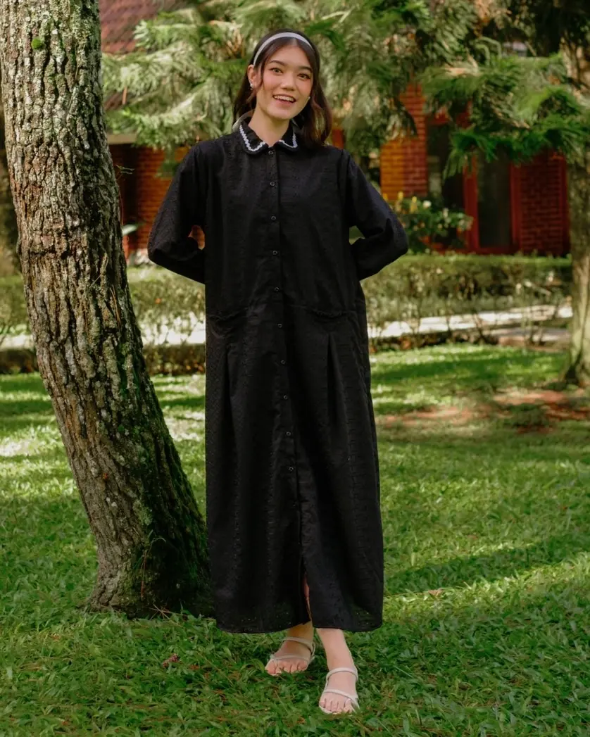 Samata Maxi Dress Black - Image 3