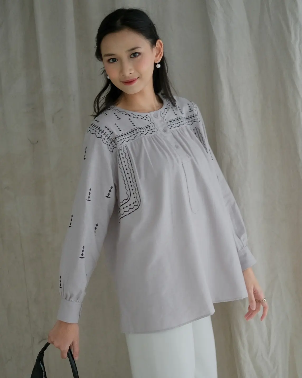 Alyas Longsleeve Grey