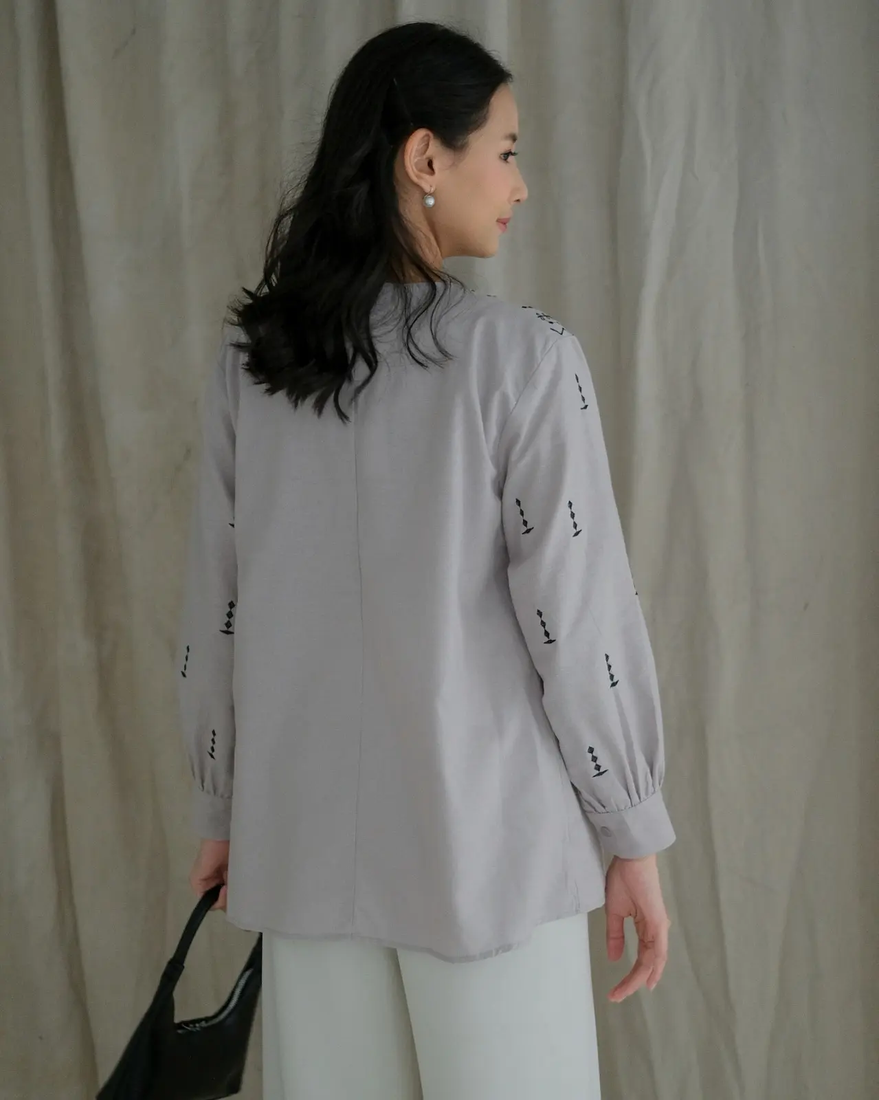 Alyas Longsleeve Grey - Image 2