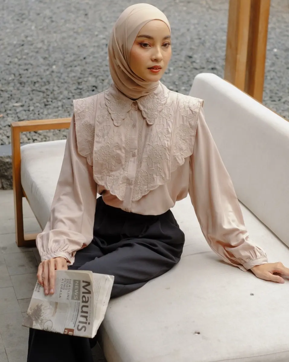 Beverly Shirt Kode 80031.11 Latte