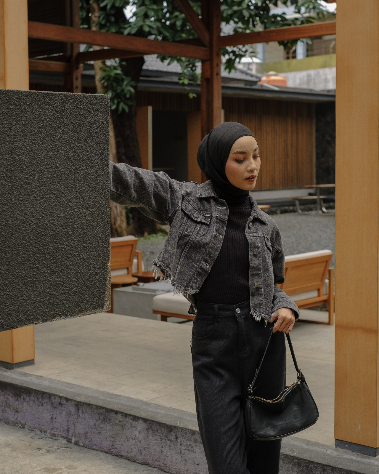 Darlene Denim Crop Jacket Dark Grey - Image 2