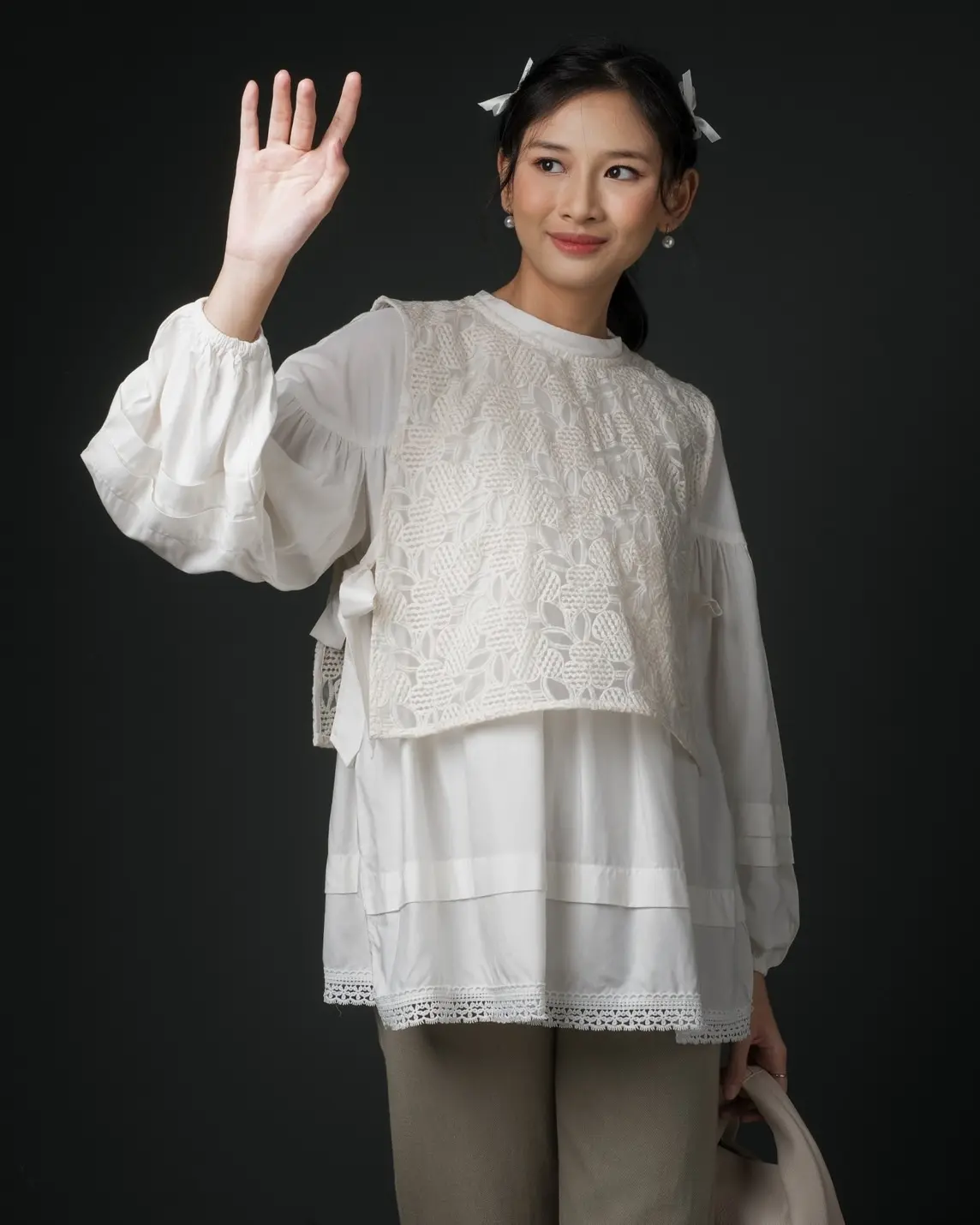 Halinka Longsleeve Kode 20154.3 Broken White - Image 3