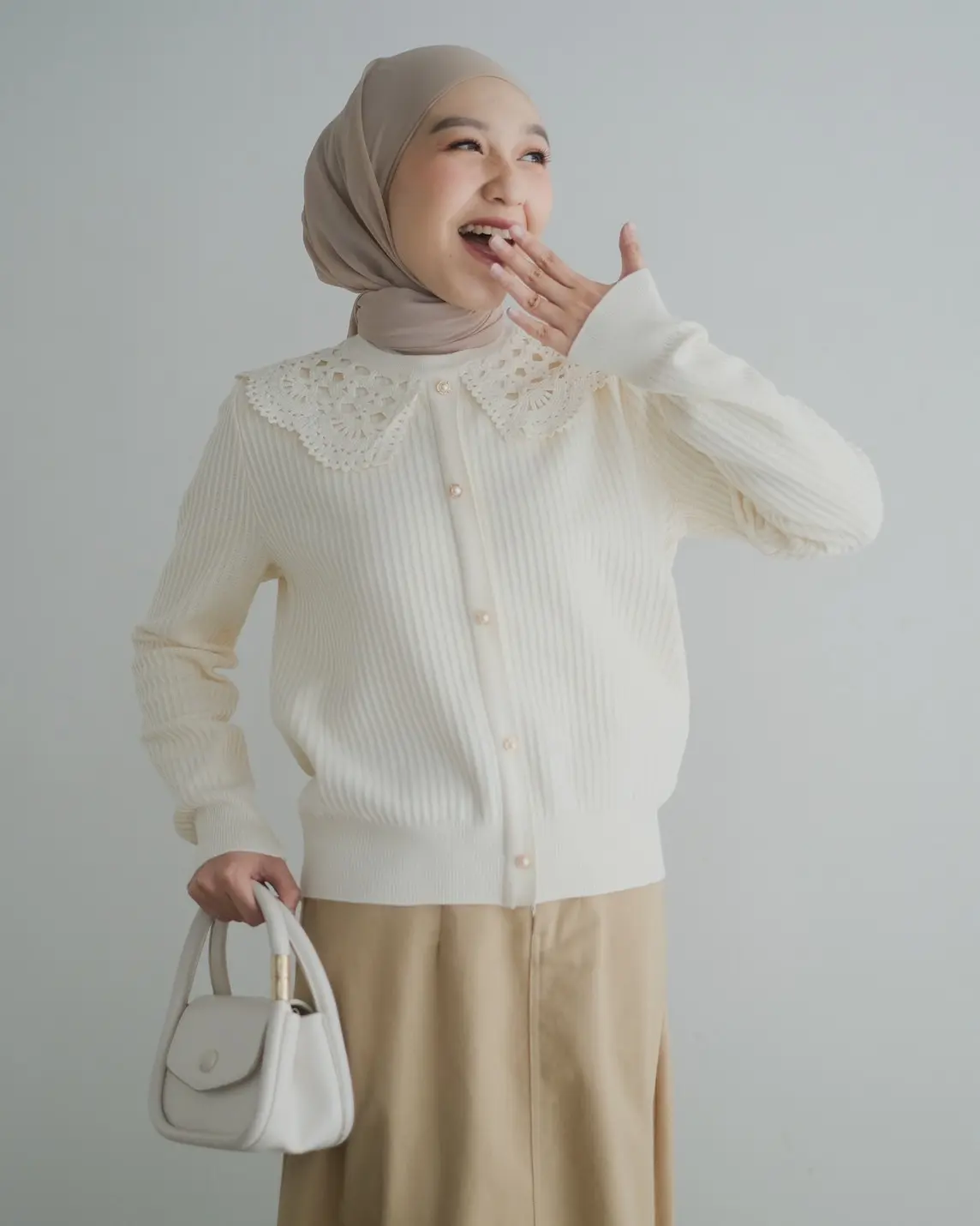 Kanza Longsleeve Kode 148 Ivory