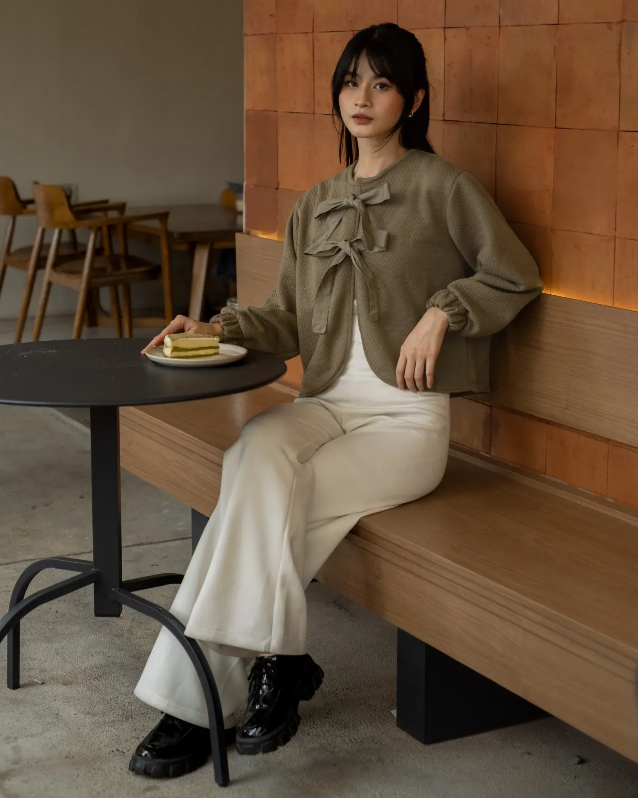 Kimiwa Outer Olive - Image 3