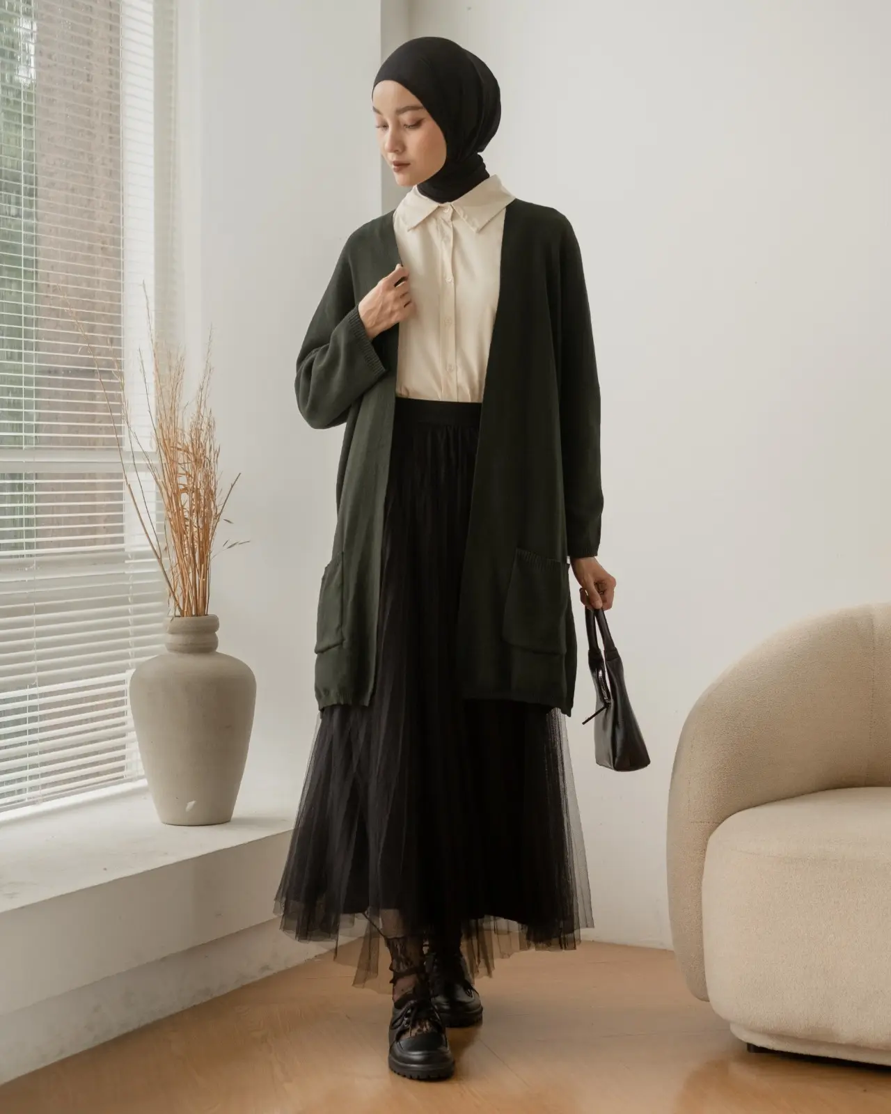 Shalone Cardi Army - Image 3