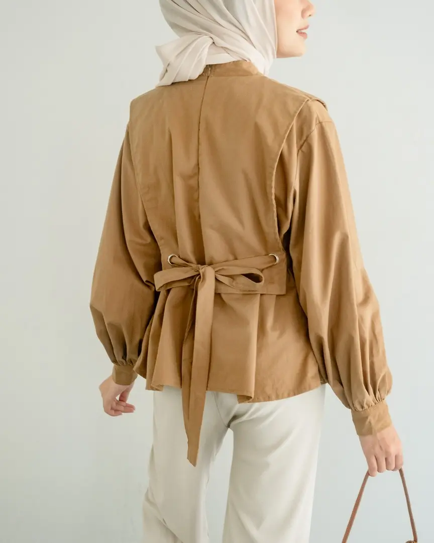 Castel Blouse Brown - Image 5
