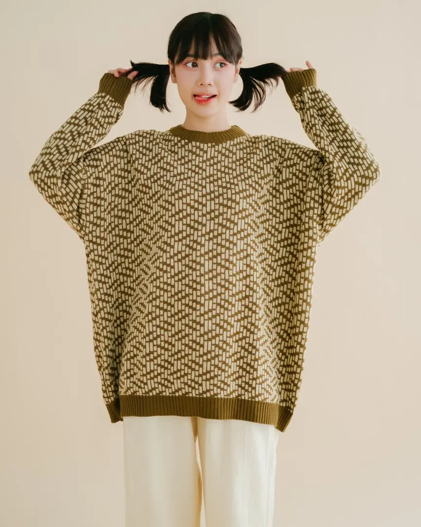 Chaire Sweater Brown - Image 4