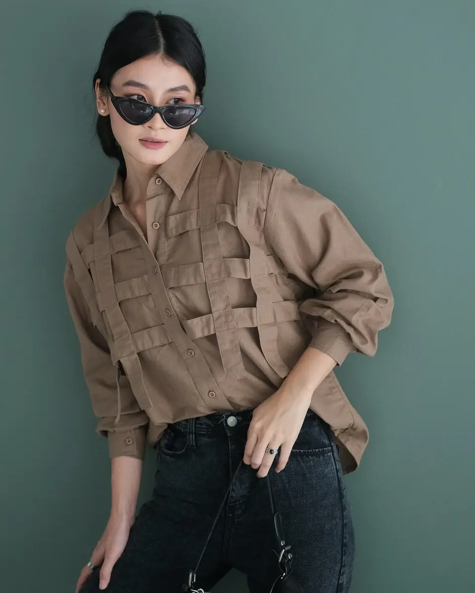 Moriarthy Shirt Khaki - Image 3
