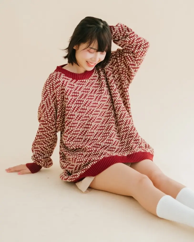 Chaire Sweater Maroon - Image 4