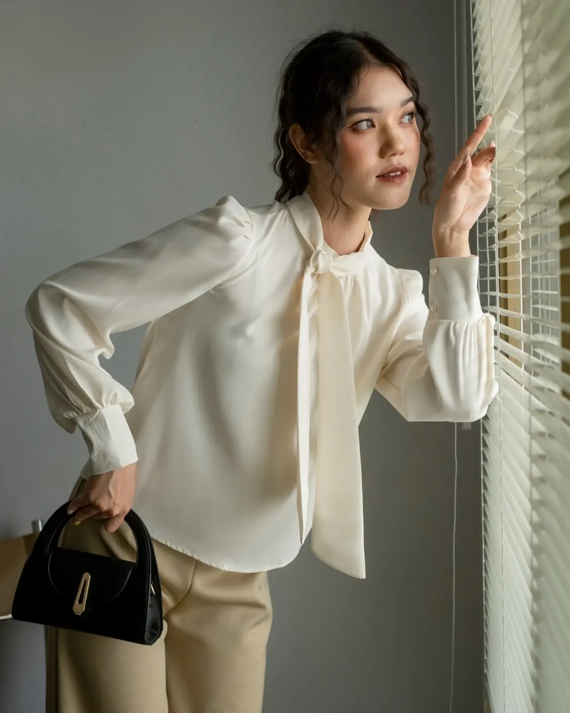 Gaitha Longsleeve Kode 107 Broken White - Image 4