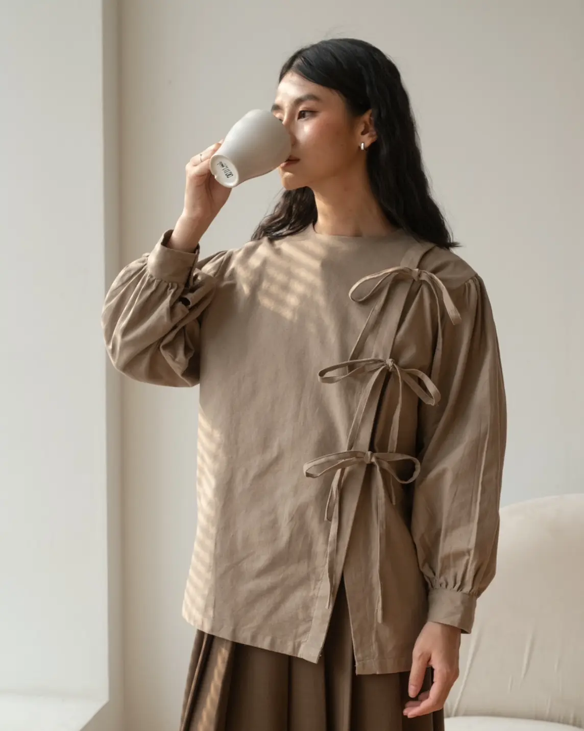 Henza Blouse Khaki - Image 3